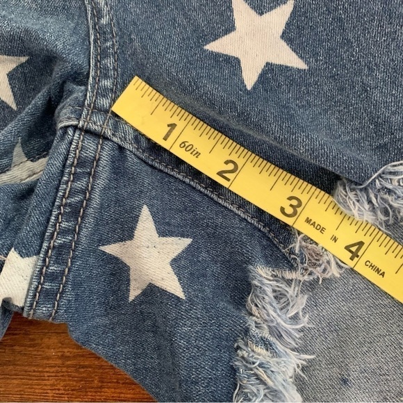 Jeans Star Embellished Denim Frayed Hem Shorts XXL - Picture 6 of 6